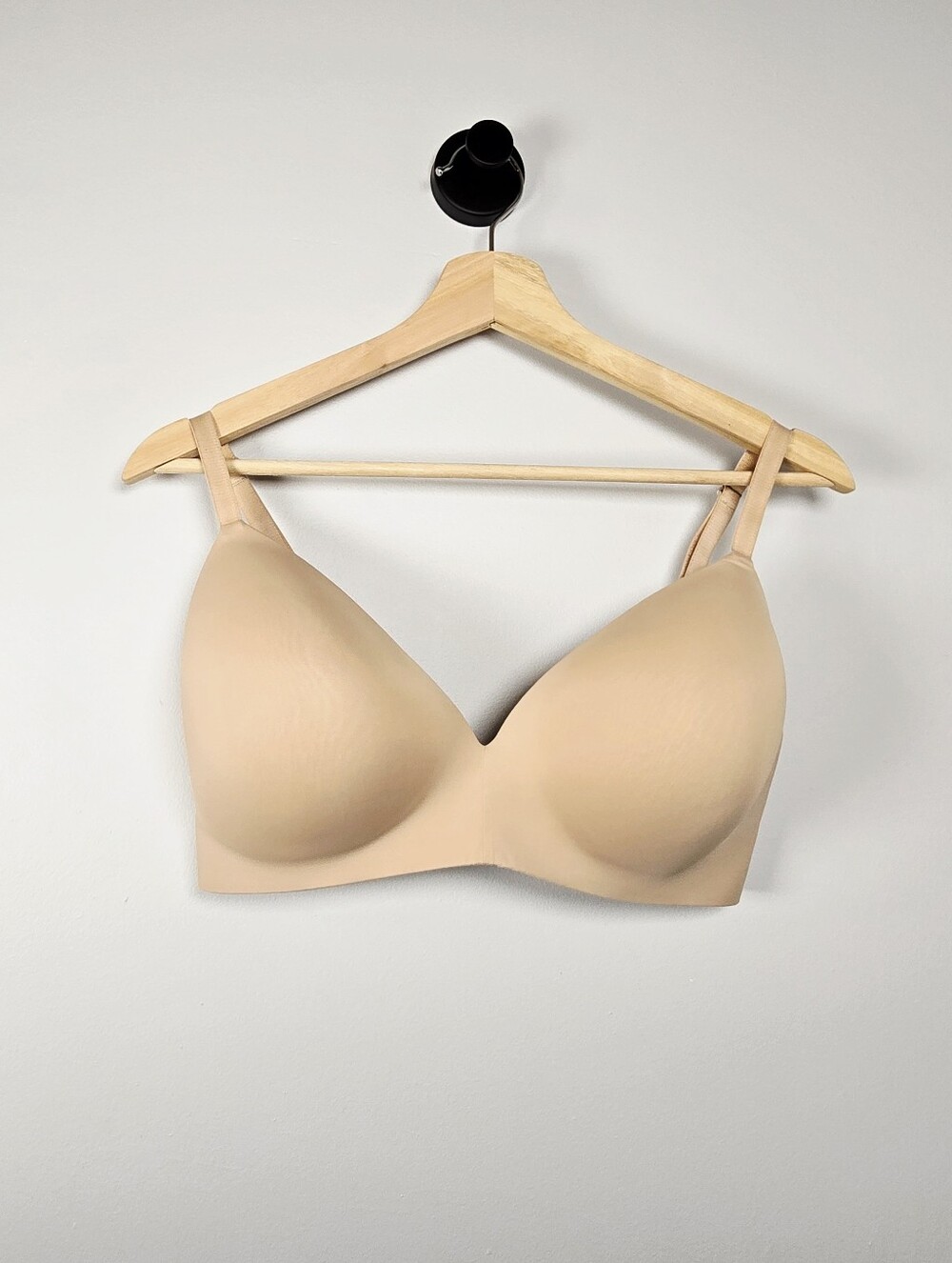 Seamless Nude Lightly Padded Everyday T-SHIRT Bra Wireless